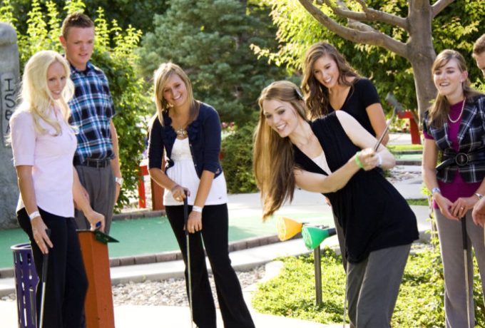 Mini-Golf: Knowing The Basics Before Visiting A Fun Center